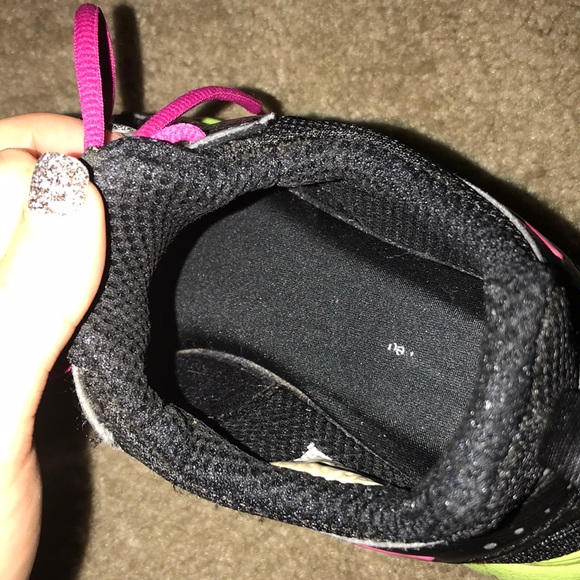 Nike sneakers - Picture 2 of 4